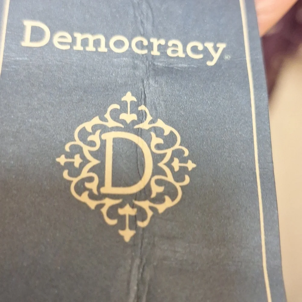 NEW!! DEMOCRACY BLOUSE - Picture 11 of 12